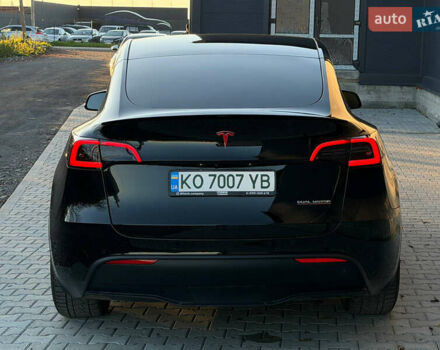 Черный Тесла Model Y, объемом двигателя 0 л и пробегом 60 тыс. км за 27500 $, фото 4 на Automoto.ua