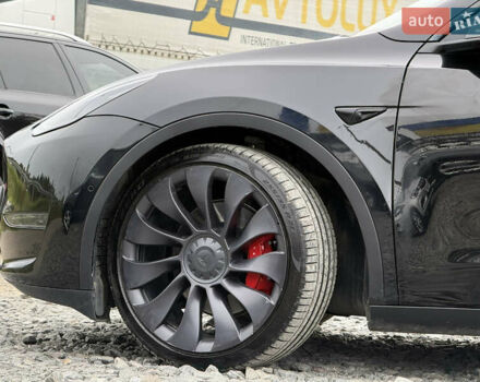 Чорний Тесла Model Y, об'ємом двигуна 0 л та пробігом 62 тис. км за 24999 $, фото 19 на Automoto.ua