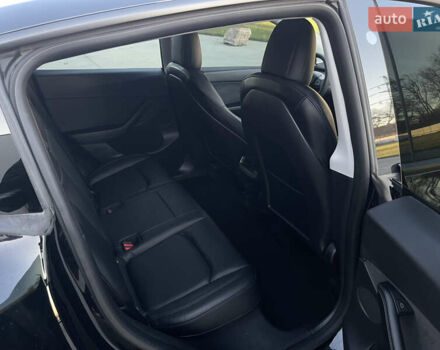 Чорний Тесла Model Y, об'ємом двигуна 0 л та пробігом 116 тис. км за 21800 $, фото 37 на Automoto.ua