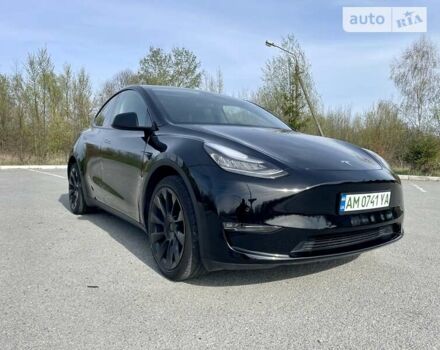 Черный Тесла Model Y, объемом двигателя 0 л и пробегом 55 тыс. км за 32900 $, фото 2 на Automoto.ua