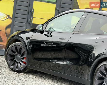 Чорний Тесла Model Y, об'ємом двигуна 0 л та пробігом 62 тис. км за 24999 $, фото 31 на Automoto.ua