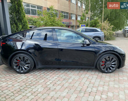 Черный Тесла Model Y, объемом двигателя 0 л и пробегом 74 тыс. км за 27699 $, фото 10 на Automoto.ua