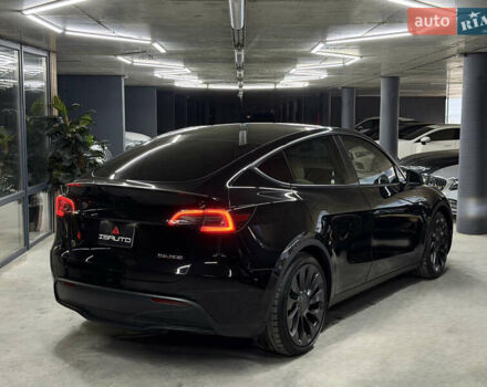 Черный Тесла Model Y, объемом двигателя 0 л и пробегом 70 тыс. км за 26900 $, фото 13 на Automoto.ua