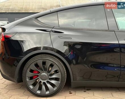Черный Тесла Model Y, объемом двигателя 0 л и пробегом 141 тыс. км за 23999 $, фото 8 на Automoto.ua
