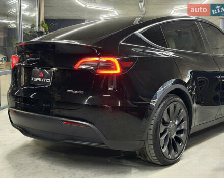 Черный Тесла Model Y, объемом двигателя 0 л и пробегом 70 тыс. км за 26900 $, фото 16 на Automoto.ua