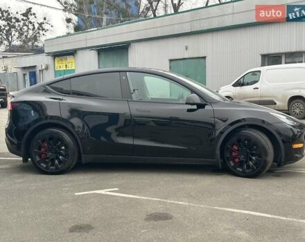 Черный Тесла Model Y, объемом двигателя 0 л и пробегом 127 тыс. км за 26990 $, фото 4 на Automoto.ua