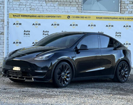 Черный Тесла Model Y, объемом двигателя 0 л и пробегом 52 тыс. км за 25800 $, фото 3 на Automoto.ua