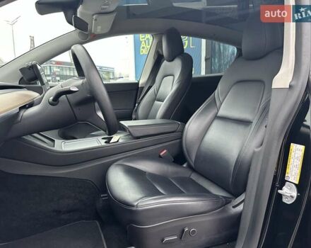 Черный Тесла Model Y, объемом двигателя 0 л и пробегом 127 тыс. км за 26990 $, фото 15 на Automoto.ua