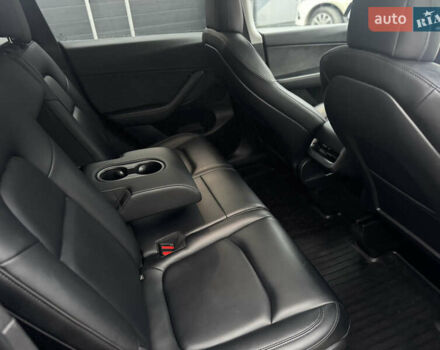 Чорний Тесла Model Y, об'ємом двигуна 0 л та пробігом 13 тис. км за 24500 $, фото 44 на Automoto.ua