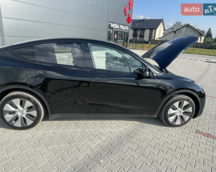 Чорний Тесла Model Y, об'ємом двигуна 0 л та пробігом 43 тис. км за 28300 $, фото 45 на Automoto.ua