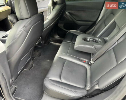 Тесла Model Y 2021 в Виннице на Automoto.ua Черный Тесла Model Y, объемом двигателя 0 л и пробегом 70 тыс. км за 25199 $, фото 12 на Automoto.ua