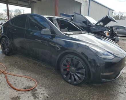Черный Тесла Model Y, объемом двигателя 0 л и пробегом 68 тыс. км за 18950 $, фото 2 на Automoto.ua