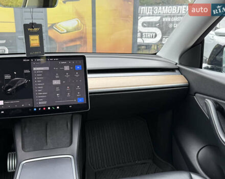 Чорний Тесла Model Y, об'ємом двигуна 0 л та пробігом 62 тис. км за 24999 $, фото 42 на Automoto.ua