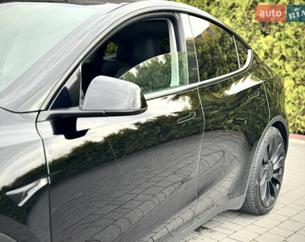 Чорний Тесла Model Y, об'ємом двигуна 0 л та пробігом 62 тис. км за 24999 $, фото 31 на Automoto.ua