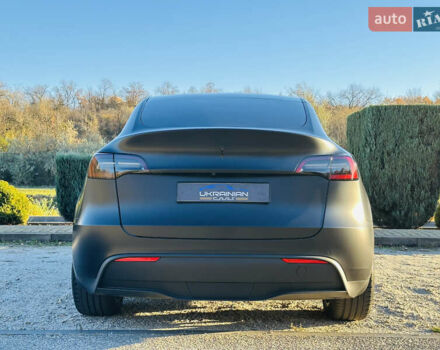 Черный Тесла Model Y, объемом двигателя 0 л и пробегом 60 тыс. км за 22999 $, фото 7 на Automoto.ua