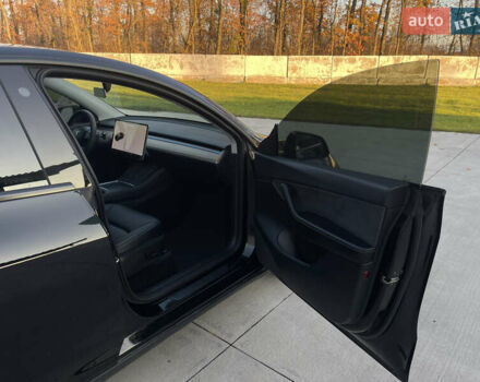 Чорний Тесла Model Y, об'ємом двигуна 0 л та пробігом 116 тис. км за 21800 $, фото 33 на Automoto.ua