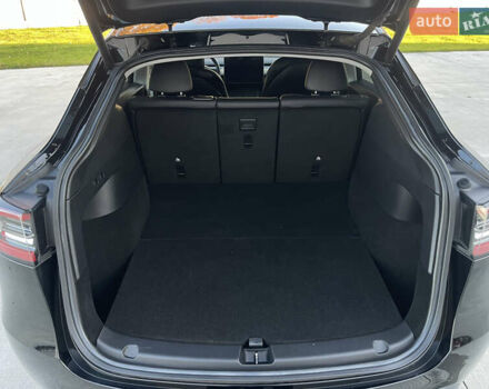 Чорний Тесла Model Y, об'ємом двигуна 0 л та пробігом 116 тис. км за 21800 $, фото 47 на Automoto.ua