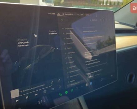 Черный Тесла Model Y, объемом двигателя 0 л и пробегом 99 тыс. км за 27000 $, фото 10 на Automoto.ua