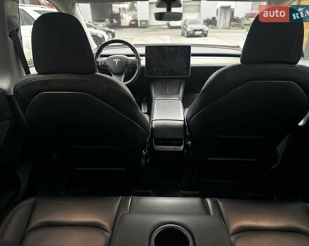 Чорний Тесла Model Y, об'ємом двигуна 0 л та пробігом 13 тис. км за 24500 $, фото 39 на Automoto.ua
