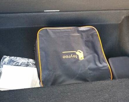 Тесла Model Y 2021 в Киеве на Automoto.ua Черный Тесла Model Y, объемом двигателя 0 л и пробегом 115 тыс. км за 25200 $, фото 22 на Automoto.ua