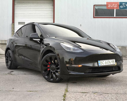 Черный Тесла Model Y, объемом двигателя 0 л и пробегом 57 тыс. км за 23950 $, фото 1 на Automoto.ua