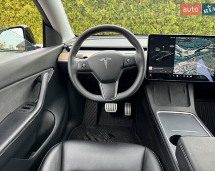 Чорний Тесла Model Y, об'ємом двигуна 0 л та пробігом 62 тис. км за 24999 $, фото 43 на Automoto.ua