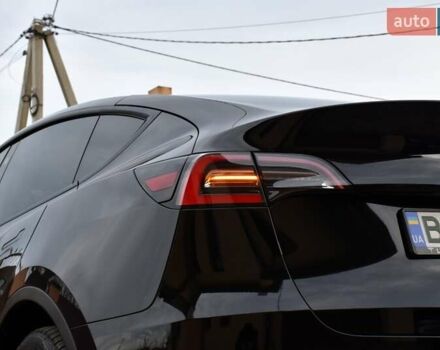 Черный Тесла Model Y, объемом двигателя 0 л и пробегом 73 тыс. км за 25950 $, фото 21 на Automoto.ua
