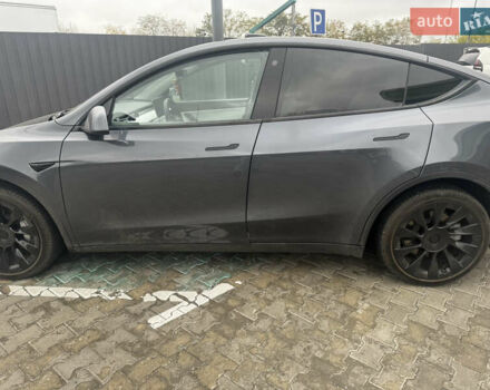 Черный Тесла Model Y, объемом двигателя 0 л и пробегом 28 тыс. км за 24500 $, фото 3 на Automoto.ua