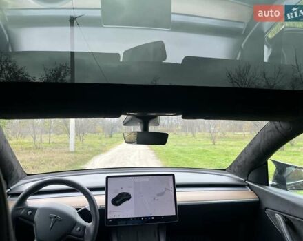 Черный Тесла Model Y, объемом двигателя 0 л и пробегом 85 тыс. км за 23500 $, фото 13 на Automoto.ua
