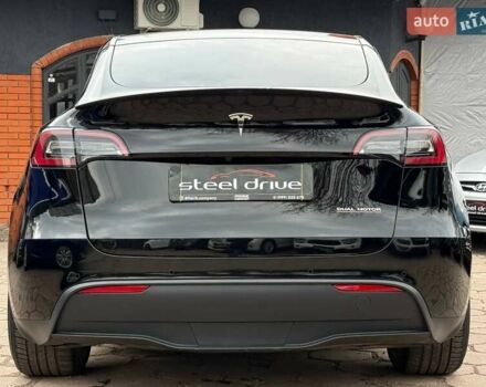 Черный Тесла Model Y, объемом двигателя 0 л и пробегом 141 тыс. км за 23999 $, фото 5 на Automoto.ua