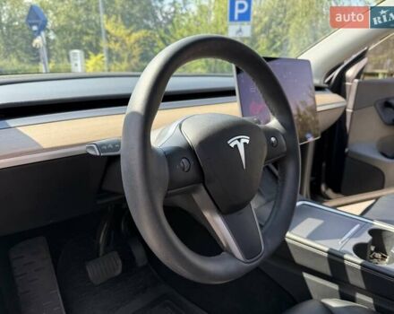 Чорний Тесла Model Y, об'ємом двигуна 0 л та пробігом 55 тис. км за 24000 $, фото 19 на Automoto.ua