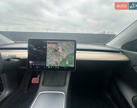 Черный Тесла Model Y, объемом двигателя 0 л и пробегом 127 тыс. км за 26500 $, фото 16 на Automoto.ua