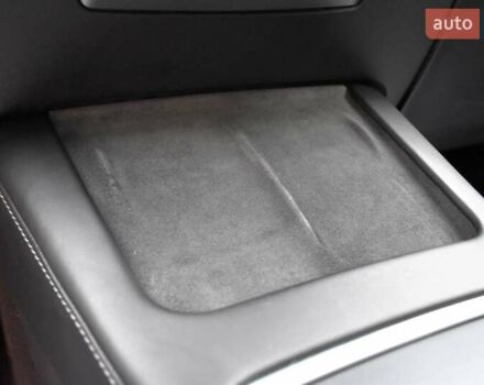 Черный Тесла Model Y, объемом двигателя 0 л и пробегом 73 тыс. км за 25950 $, фото 44 на Automoto.ua