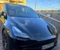 Черный Тесла Model Y, объемом двигателя 0 л и пробегом 30 тыс. км за 29999 $, фото 2 на Automoto.ua