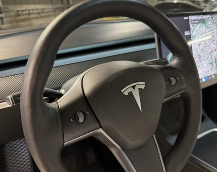 Черный Тесла Model Y, объемом двигателя 0 л и пробегом 33 тыс. км за 25900 $, фото 24 на Automoto.ua