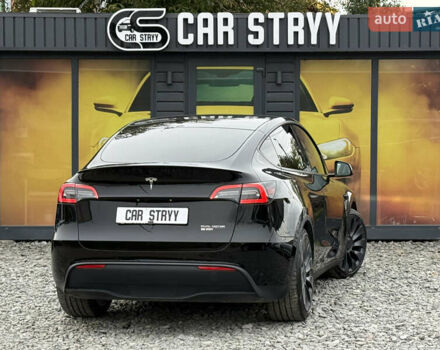 Чорний Тесла Model Y, об'ємом двигуна 0 л та пробігом 62 тис. км за 24999 $, фото 2 на Automoto.ua