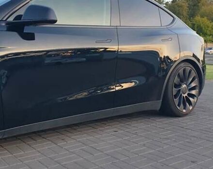 Тесла Model Y 2021 в Киеве на Automoto.ua Черный Тесла Model Y, объемом двигателя 0 л и пробегом 115 тыс. км за 25200 $, фото 54 на Automoto.ua