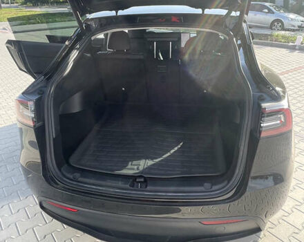 Чорний Тесла Model Y, об'ємом двигуна 0 л та пробігом 43 тис. км за 28300 $, фото 43 на Automoto.ua