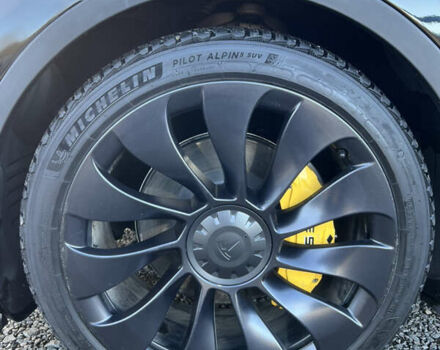 Черный Тесла Model Y, объемом двигателя 0 л и пробегом 52 тыс. км за 25800 $, фото 18 на Automoto.ua