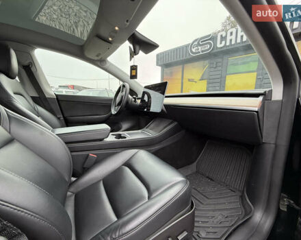 Чорний Тесла Model Y, об'ємом двигуна 0 л та пробігом 62 тис. км за 24999 $, фото 36 на Automoto.ua