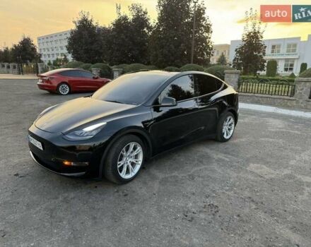 Черный Тесла Model Y, объемом двигателя 0 л и пробегом 101 тыс. км за 24999 $, фото 17 на Automoto.ua