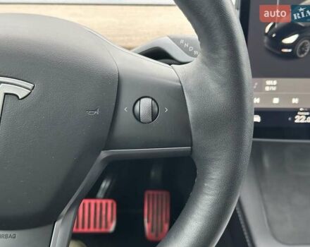 Черный Тесла Model Y, объемом двигателя 0 л и пробегом 127 тыс. км за 26990 $, фото 16 на Automoto.ua