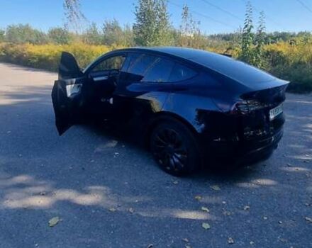 Черный Тесла Model Y, объемом двигателя 0 л и пробегом 82 тыс. км за 30000 $, фото 6 на Automoto.ua