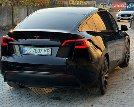 Черный Тесла Model Y, объемом двигателя 0 л и пробегом 60 тыс. км за 27500 $, фото 3 на Automoto.ua