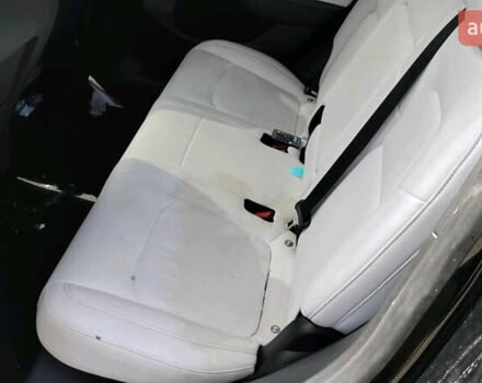 Черный Тесла Model Y, объемом двигателя 0 л и пробегом 165 тыс. км за 18800 $, фото 7 на Automoto.ua