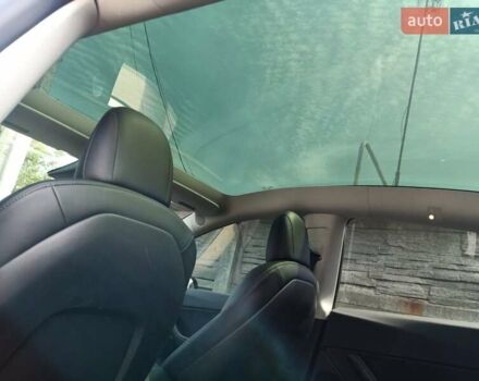 Черный Тесла Model Y, объемом двигателя 0 л и пробегом 60 тыс. км за 26500 $, фото 1 на Automoto.ua