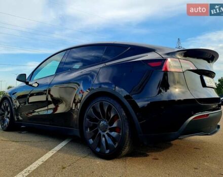 Черный Тесла Model Y, объемом двигателя 0 л и пробегом 128 тыс. км за 29999 $, фото 3 на Automoto.ua