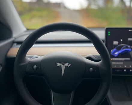 Черный Тесла Model Y, объемом двигателя 0 л и пробегом 158 тыс. км за 22000 $, фото 12 на Automoto.ua