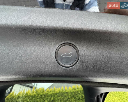 Чорний Тесла Model Y, об'ємом двигуна 0 л та пробігом 62 тис. км за 24999 $, фото 50 на Automoto.ua