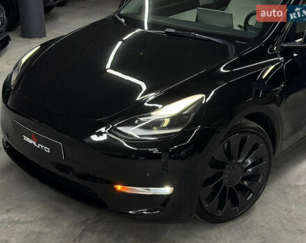 Черный Тесла Model Y, объемом двигателя 0 л и пробегом 70 тыс. км за 26900 $, фото 7 на Automoto.ua